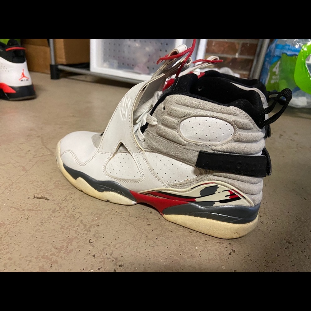Jordan Retro 8